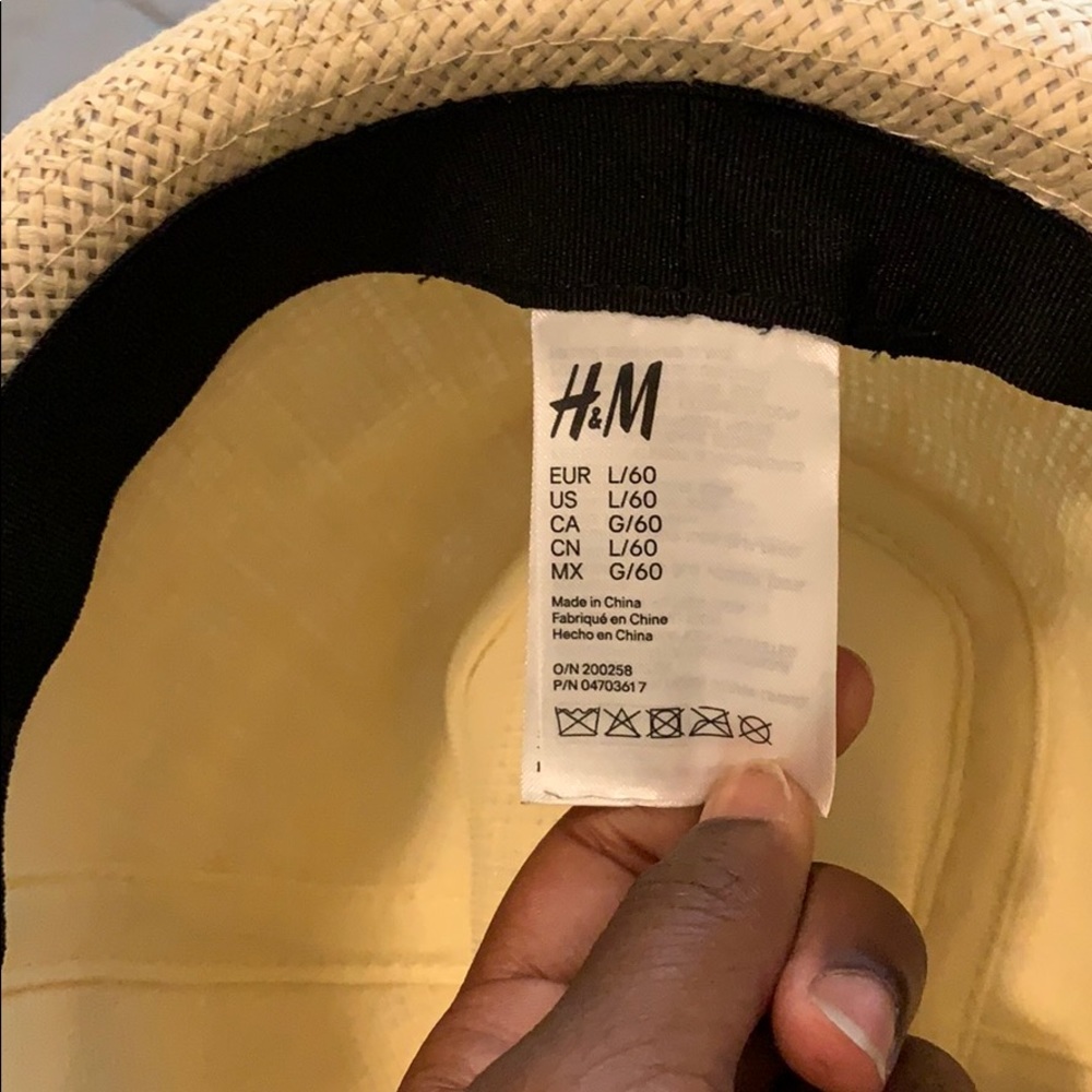 Fedora - Picture 3 of 3